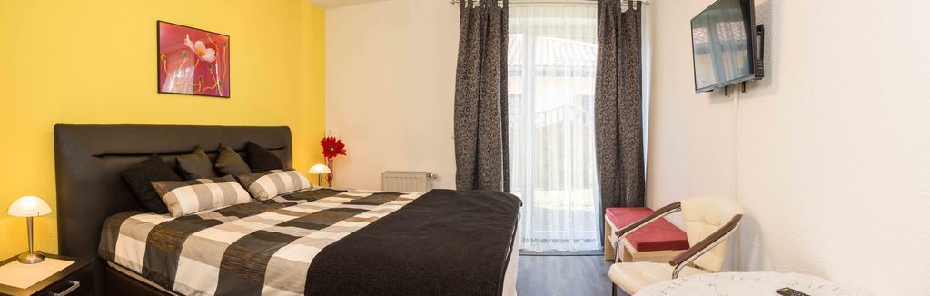 B&B Trobisch Dresden Buitenkant foto